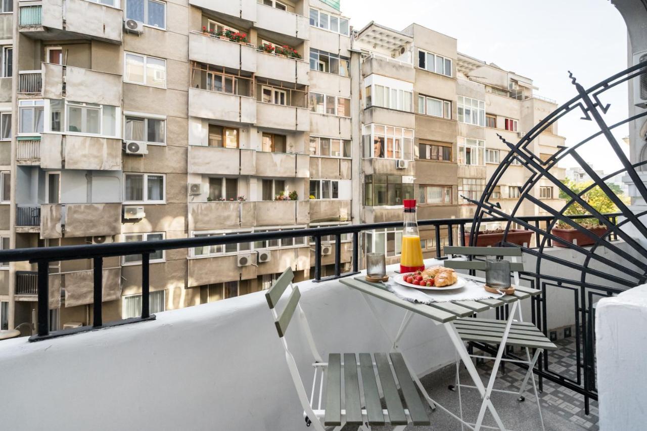 Cismigiu Serenity: 1Br Flat With Scenic Balcony Бухарест Экстерьер фото